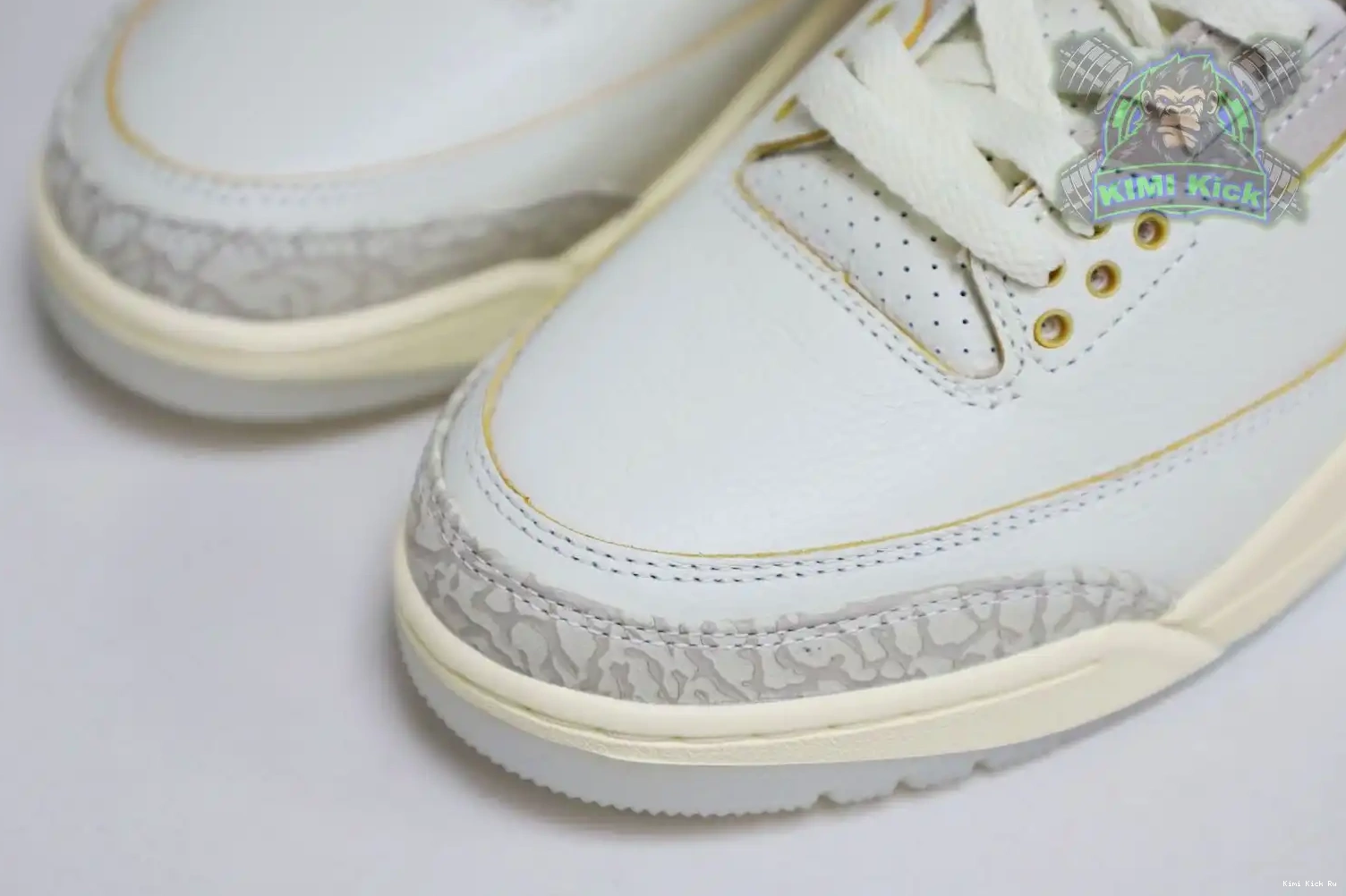 Jordan Air Jordan3 JBalvin x Kimikick 0415